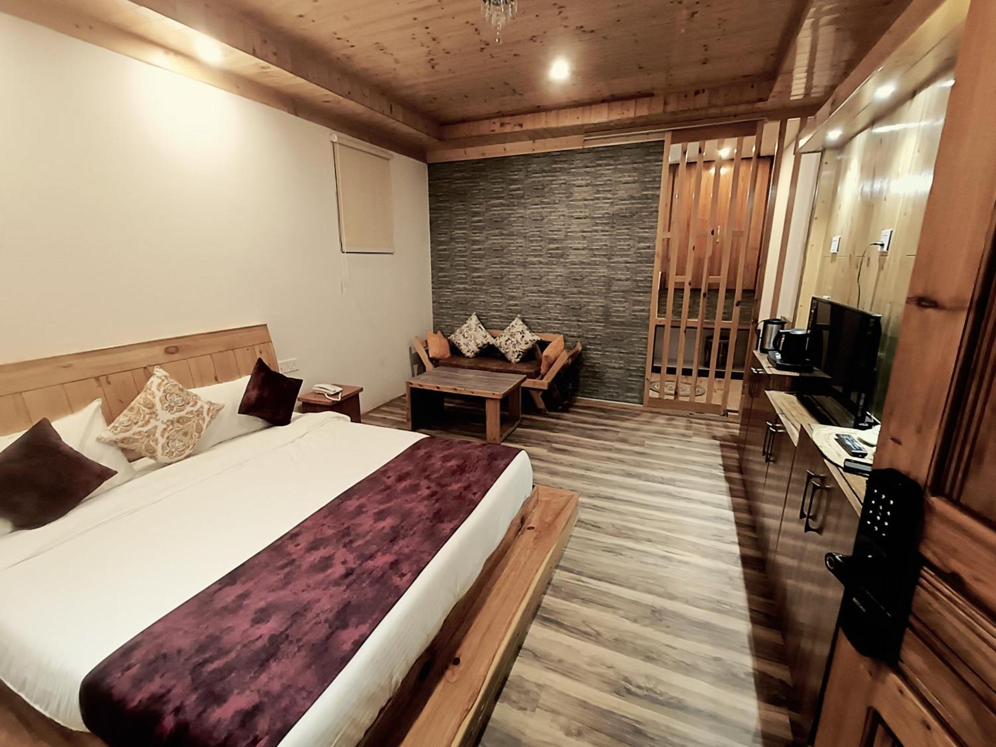 Trimounts-A Boutique Hotel & Wellnes Center In Tirthan Valley Banjar Ngoại thất bức ảnh