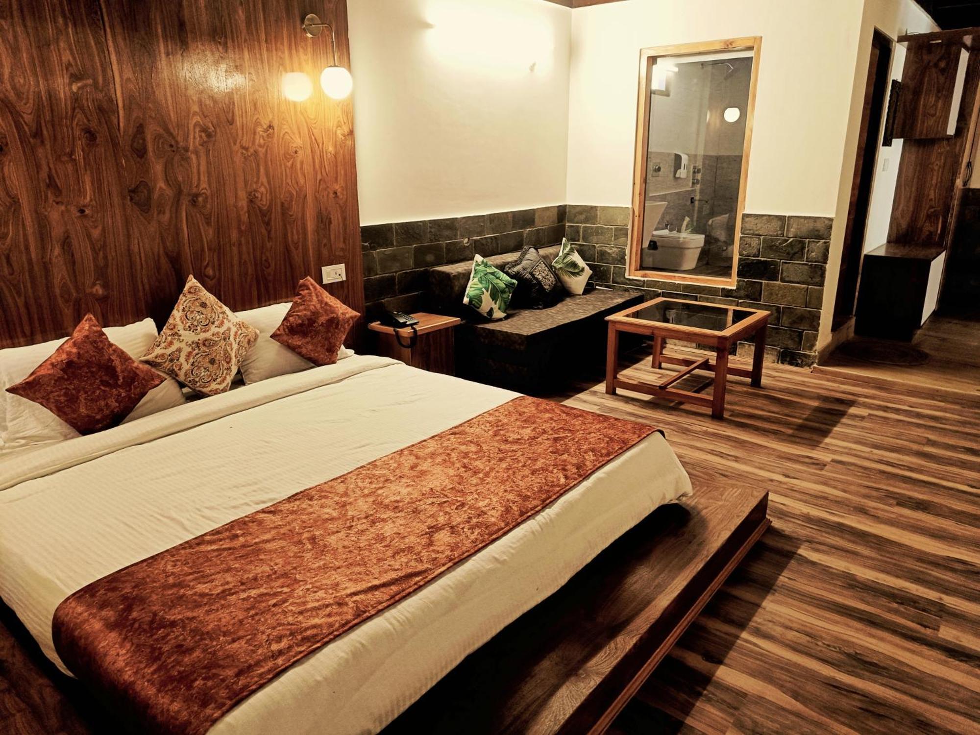 Trimounts-A Boutique Hotel & Wellnes Center In Tirthan Valley Banjar Ngoại thất bức ảnh